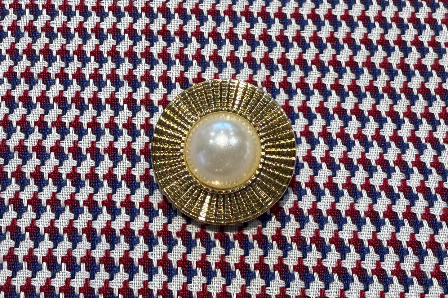Ornate Gold and Pearl Shank Button (Set of 6)