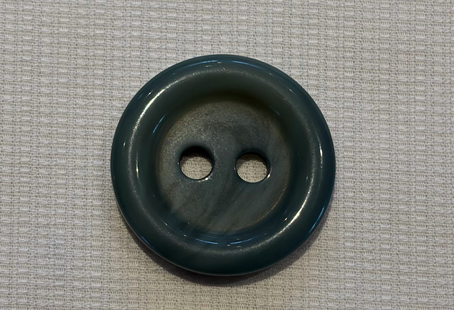 Resin Coat Button (Two Sizes, Lots of Colours)